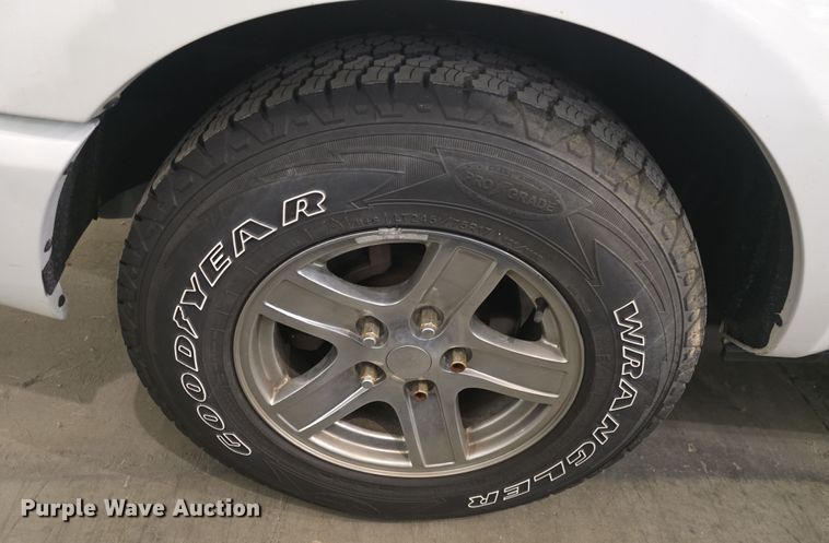 image for item DO7784 2004 Dodge Durango SLT SUV