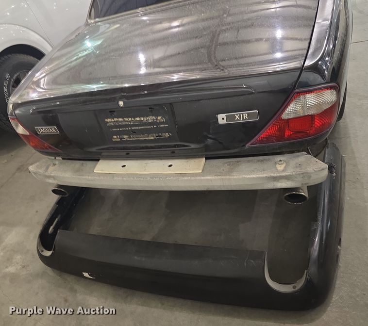 image for item DO7785 1998 Jaguar XJR 