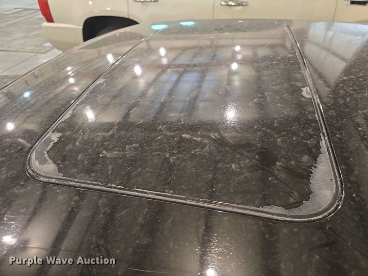 image for item DO7785 1998 Jaguar XJR 