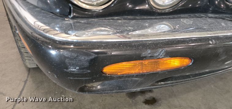 image for item DO7785 1998 Jaguar XJR 