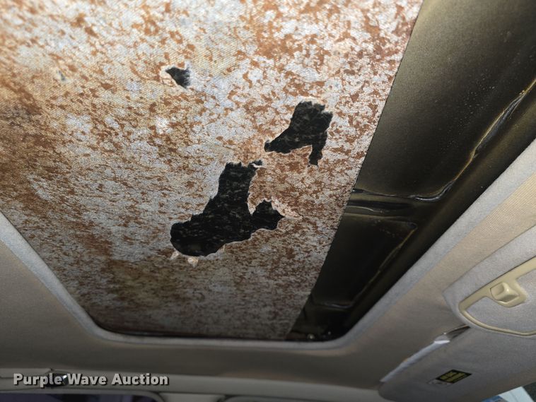 image for item DO7785 1998 Jaguar XJR 