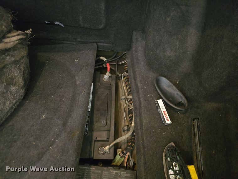 image for item DO7785 1998 Jaguar XJR 