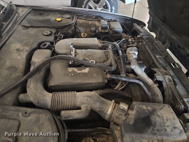 image for item DO7785 1998 Jaguar XJR 