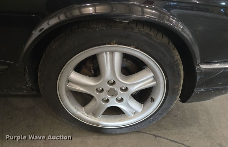 image for item DO7785 1998 Jaguar XJR 