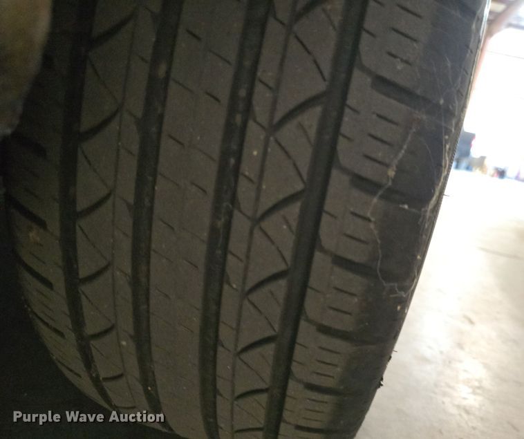 image for item DO7785 1998 Jaguar XJR 