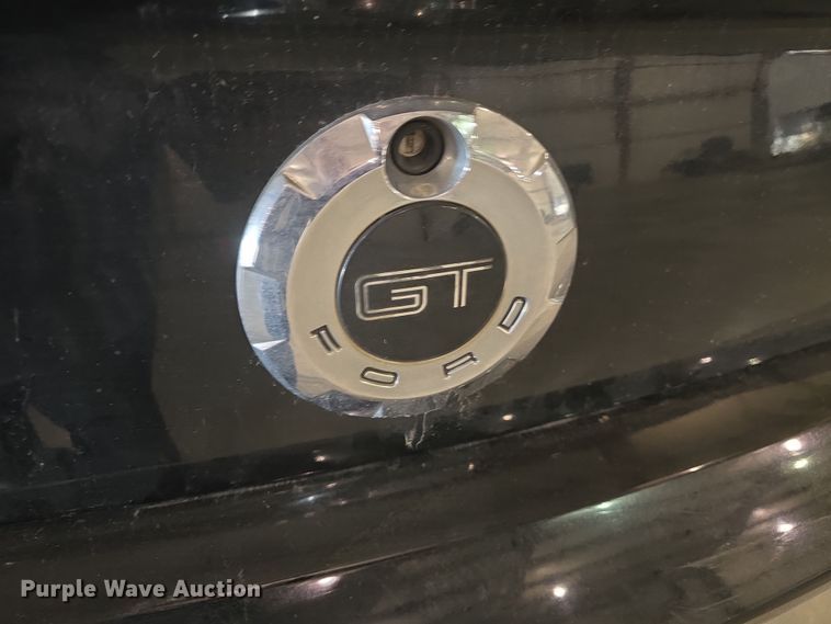 image for item DO7786 2005 Ford Mustang 