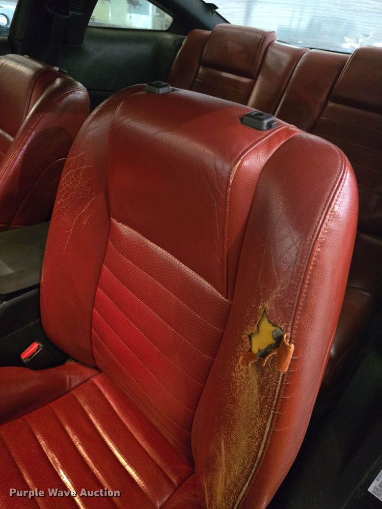 image for item DO7786 2005 Ford Mustang 