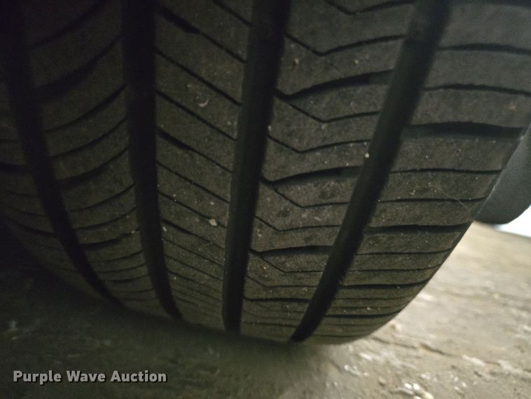 image for item DO7786 2005 Ford Mustang 