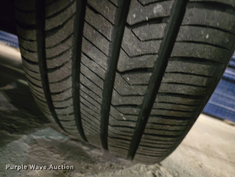 image for item DO7786 2005 Ford Mustang 