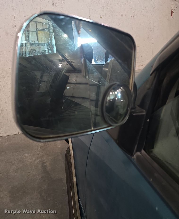 image for item DO7787 1994 Chevrolet Cheyenne K1500 pickup truck