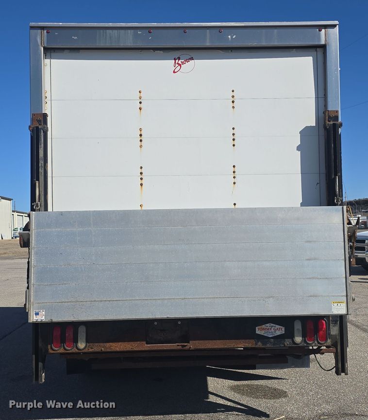 image for item DO7809 2012 Chevrolet Express 3500 box truck