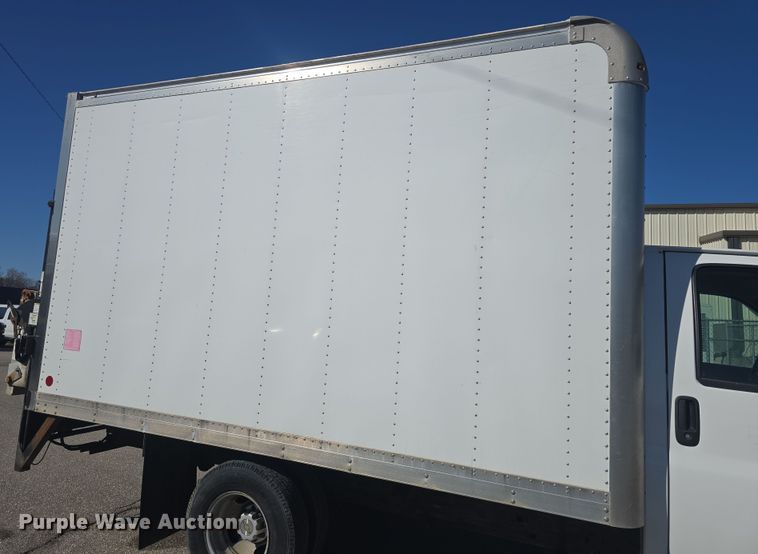image for item DO7809 2012 Chevrolet Express 3500 box truck