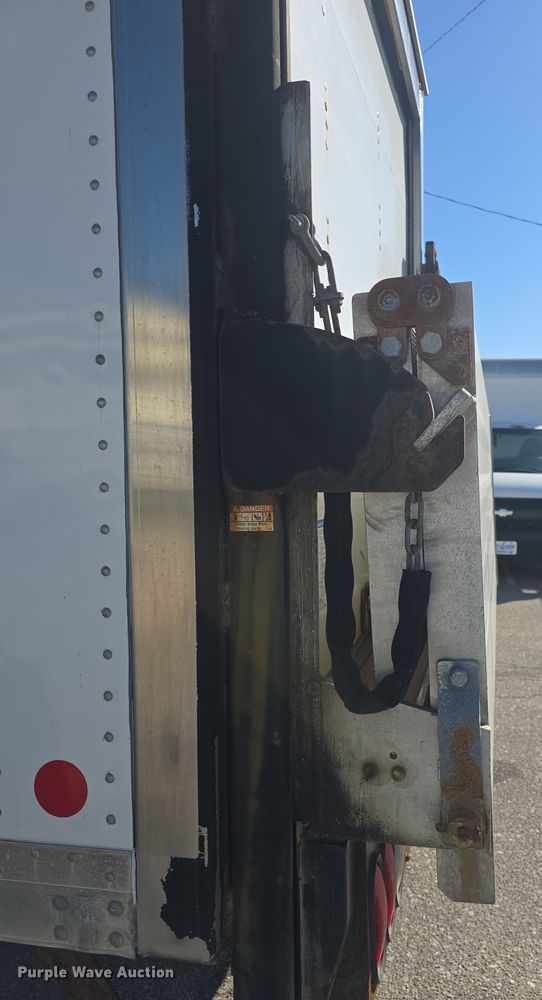 image for item DO7809 2012 Chevrolet Express 3500 box truck