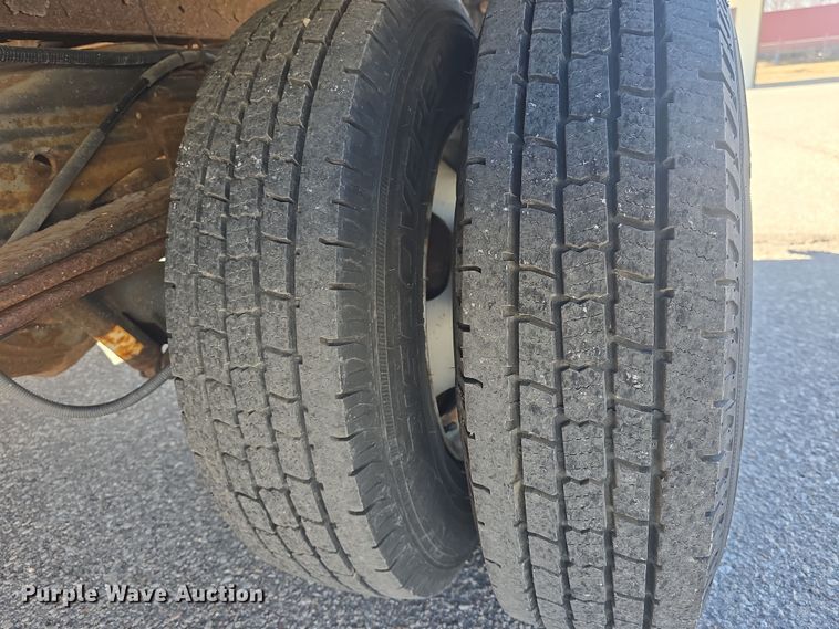 image for item DO7809 2012 Chevrolet Express 3500 box truck