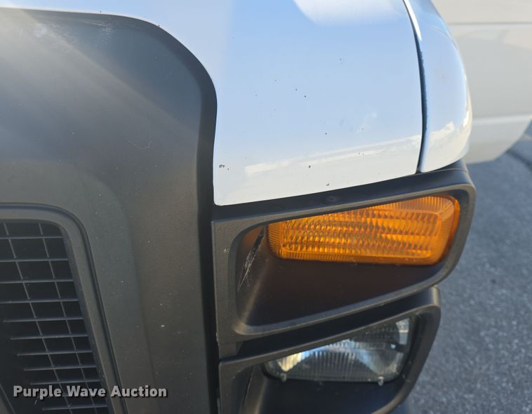 image for item DO7811 2014 Ford E150 van