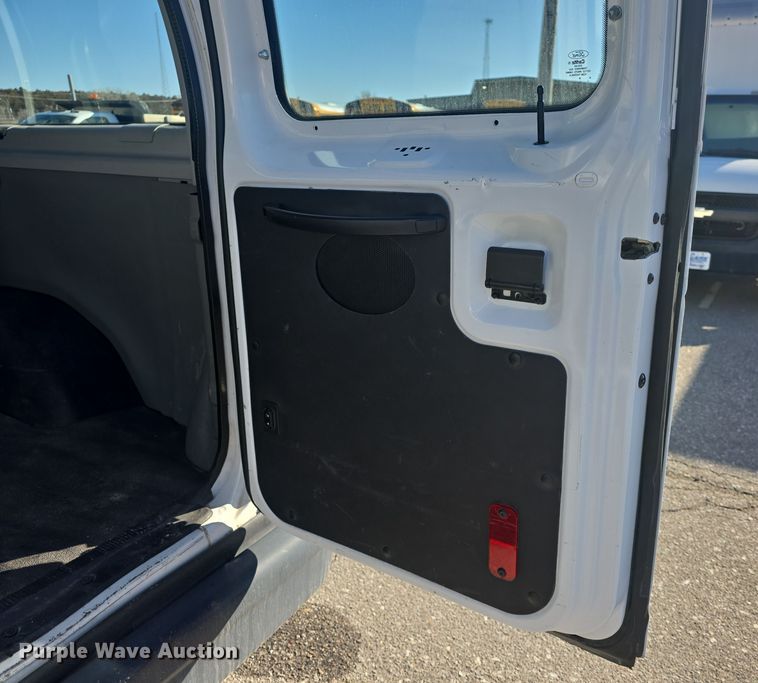image for item DO7811 2014 Ford E150 van