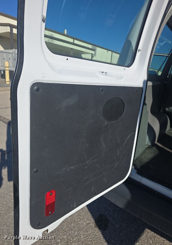 image for item DO7811 2014 Ford E150 van