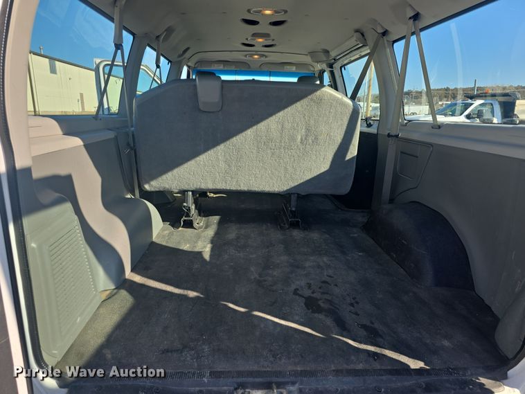 image for item DO7811 2014 Ford E150 van