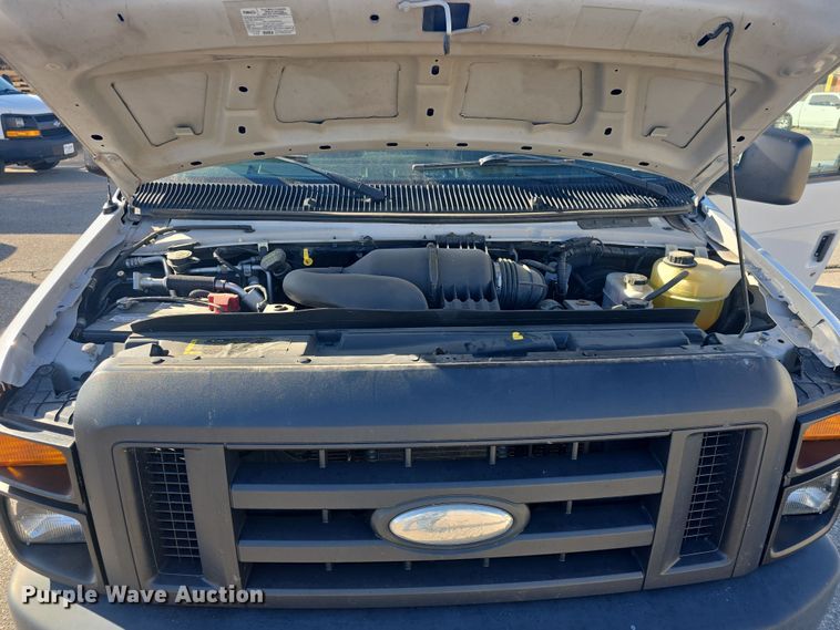 image for item DO7811 2014 Ford E150 van