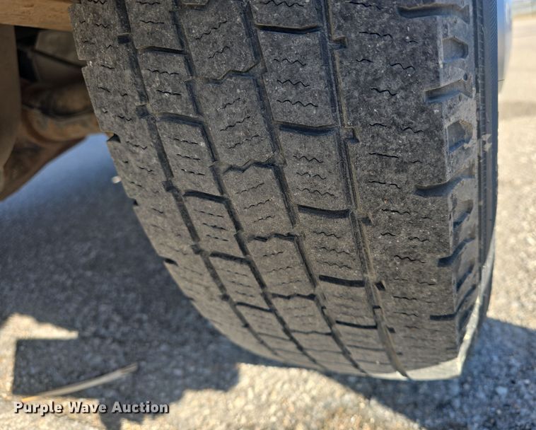 image for item DO7811 2014 Ford E150 van