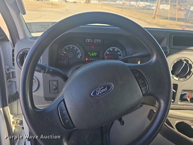 image for item DO7812 2014 Ford E150  van