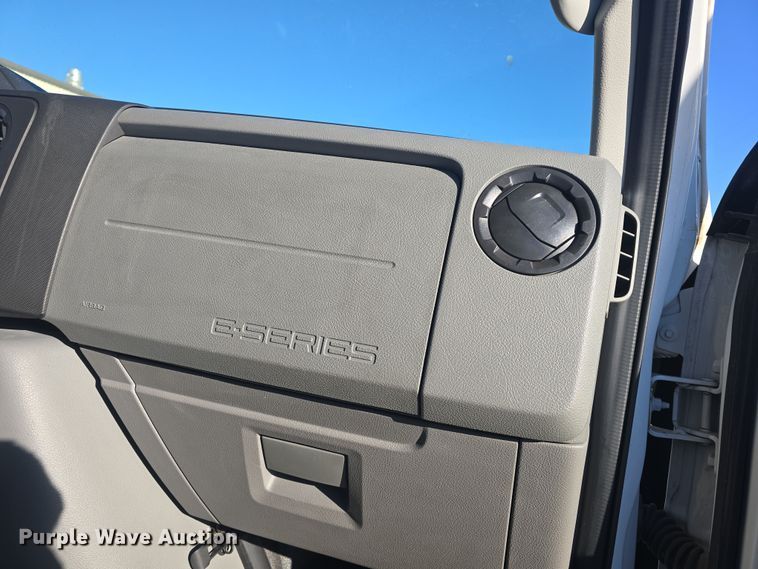 image for item DO7812 2014 Ford E150  van