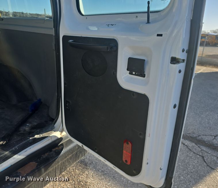 image for item DO7812 2014 Ford E150  van