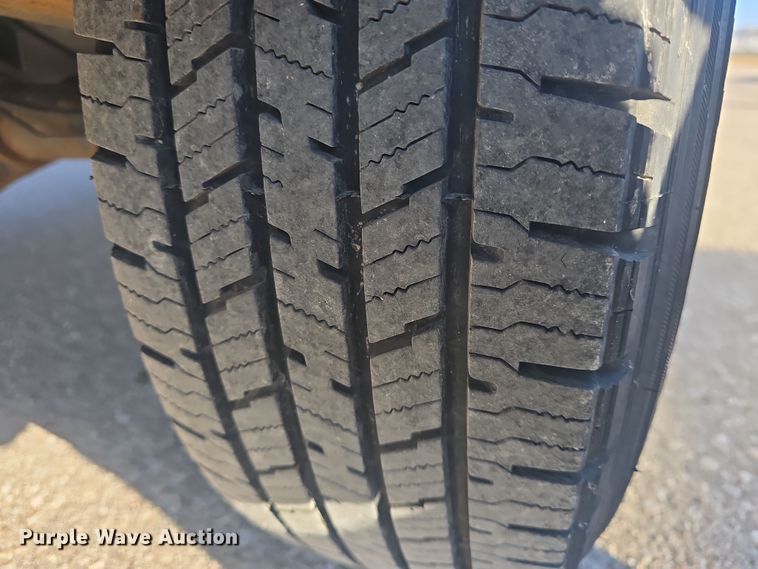 image for item DO7812 2014 Ford E150  van