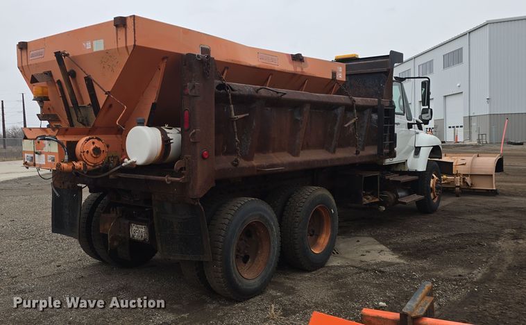 image for item DO7817 2008 International WorkStar 7400 dump truck