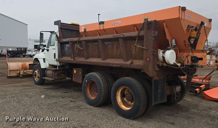 image for item DO7817 2008 International WorkStar 7400 dump truck