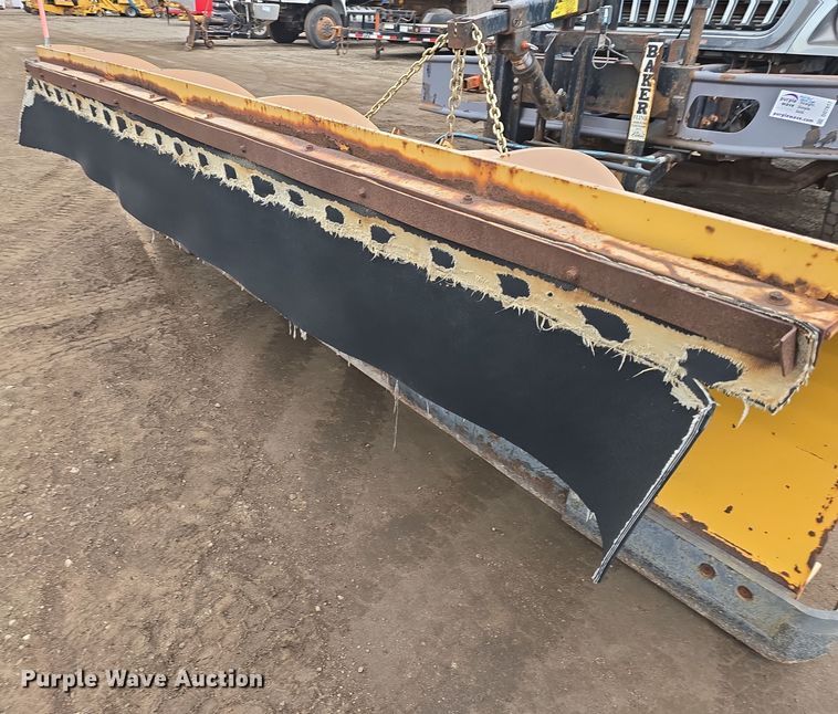 image for item DO7817 2008 International WorkStar 7400 dump truck