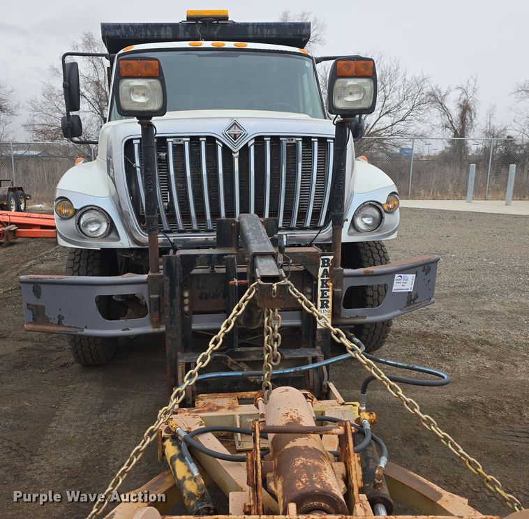 image for item DO7817 2008 International WorkStar 7400 dump truck
