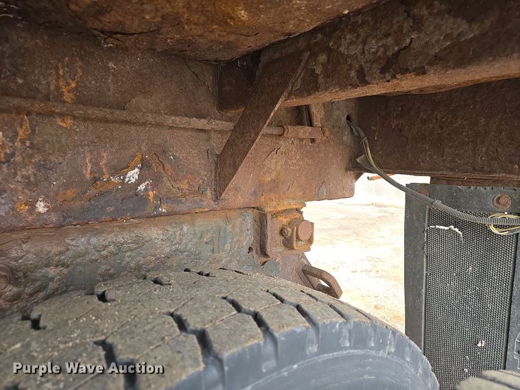 image for item DO7817 2008 International WorkStar 7400 dump truck