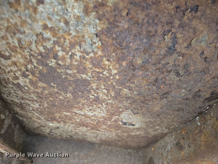 image for item DO7817 2008 International WorkStar 7400 dump truck