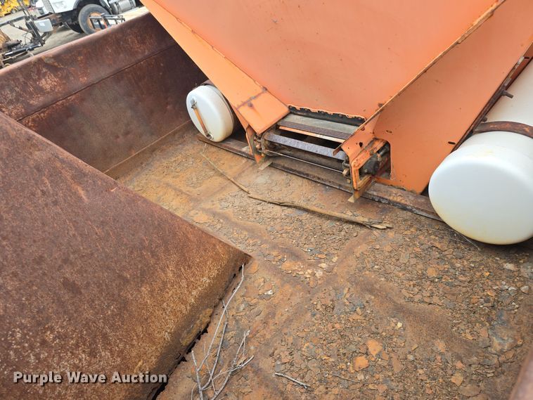 image for item DO7817 2008 International WorkStar 7400 dump truck