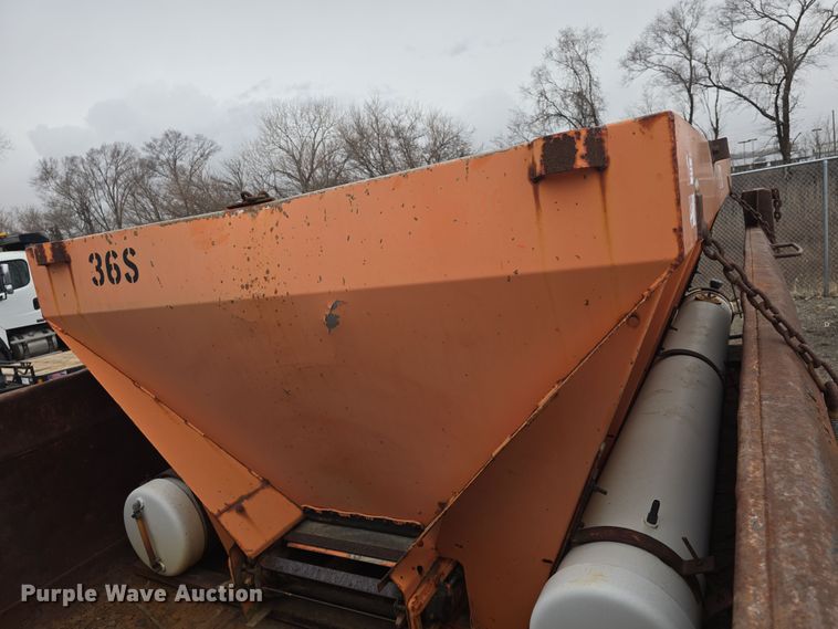 image for item DO7817 2008 International WorkStar 7400 dump truck