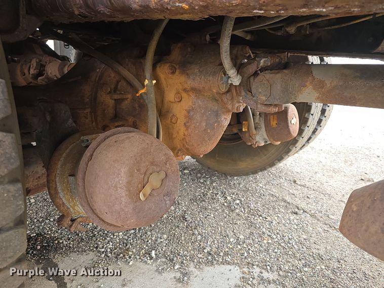 image for item DO7817 2008 International WorkStar 7400 dump truck