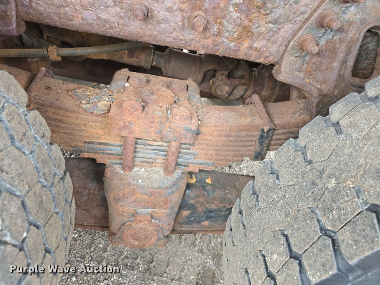 image for item DO7817 2008 International WorkStar 7400 dump truck