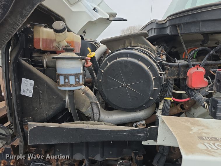 image for item DO7817 2008 International WorkStar 7400 dump truck