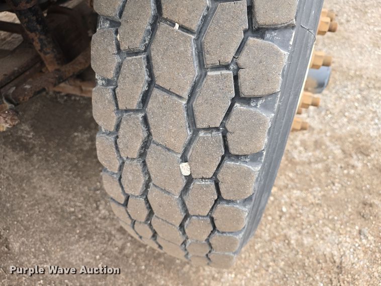 image for item DO7817 2008 International WorkStar 7400 dump truck