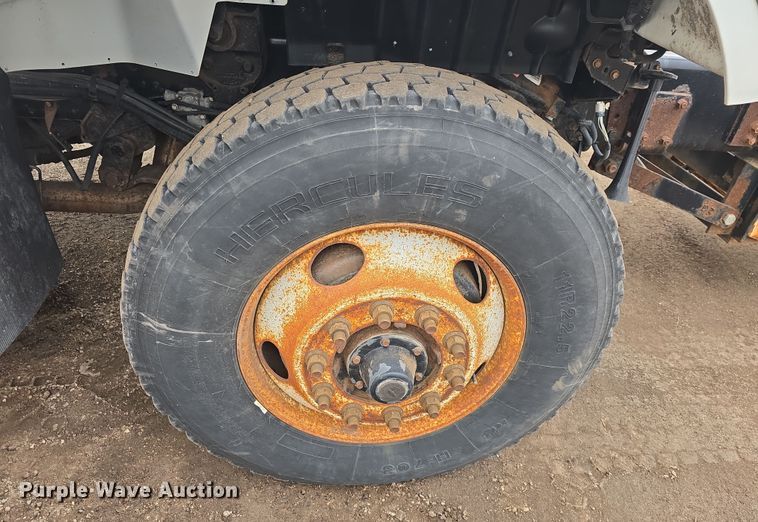 image for item DO7817 2008 International WorkStar 7400 dump truck