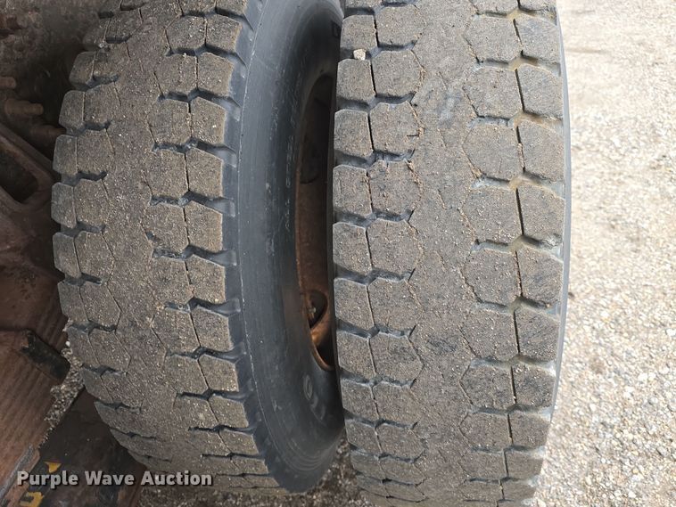 image for item DO7817 2008 International WorkStar 7400 dump truck