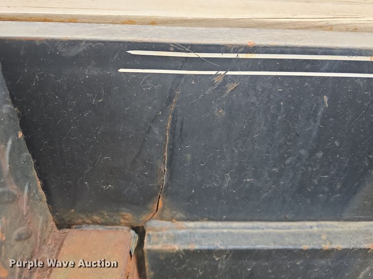 image for item DO7820 2014 PJ CC202 equipment trailer