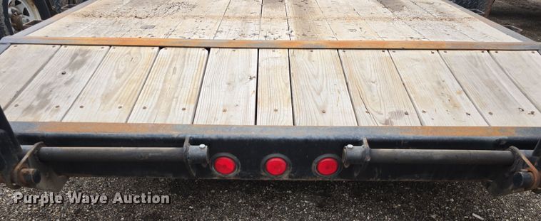 image for item DO7821 2015 PJ CC202 equipment trailer