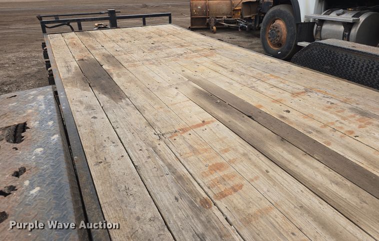 image for item DO7821 2015 PJ CC202 equipment trailer