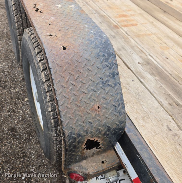 image for item DO7821 2015 PJ CC202 equipment trailer