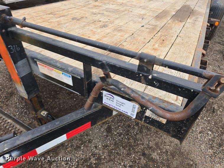 image for item DO7821 2015 PJ CC202 equipment trailer