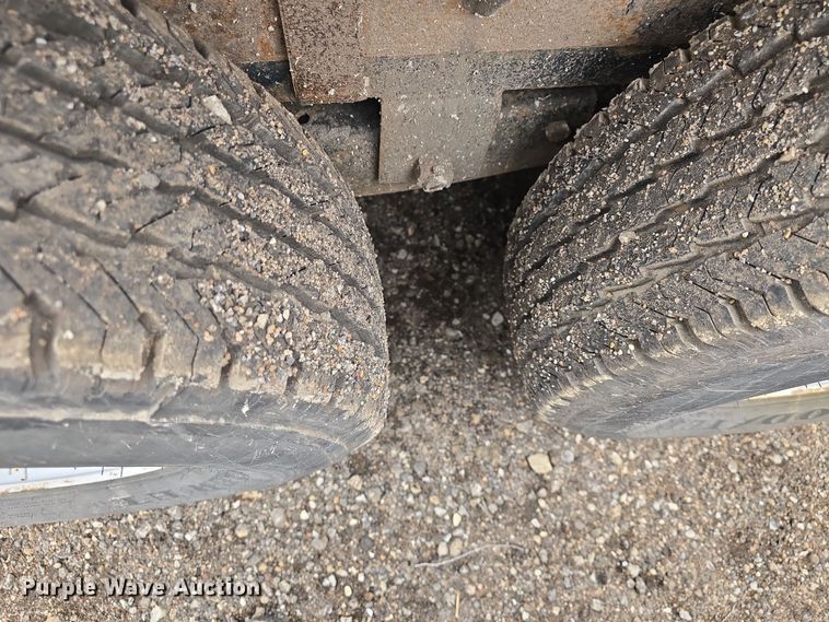 image for item DO7821 2015 PJ CC202 equipment trailer