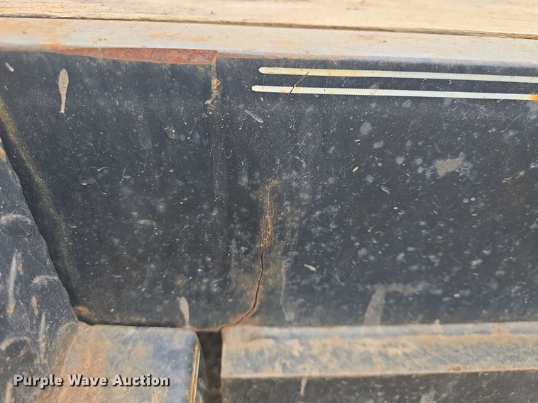 image for item DO7821 2015 PJ CC202 equipment trailer