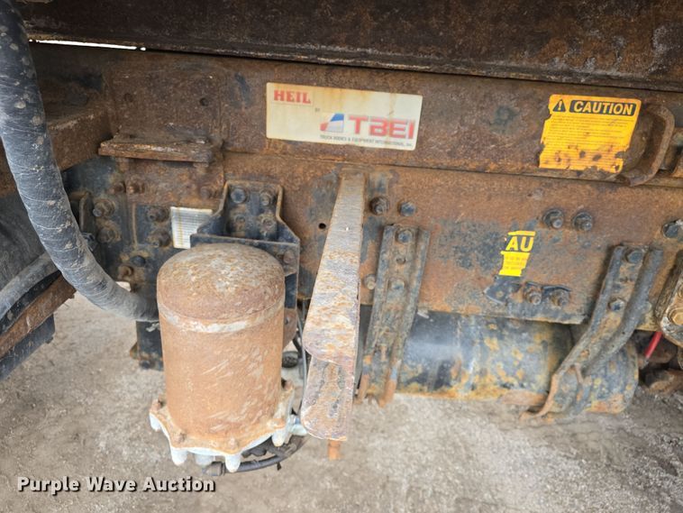 image for item DO7822 2008 Freightliner  Business Class M2 dump truck